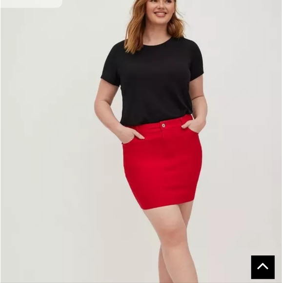 Torrid Ruby Red Denim Mini Skirt - Picture 1 of 5